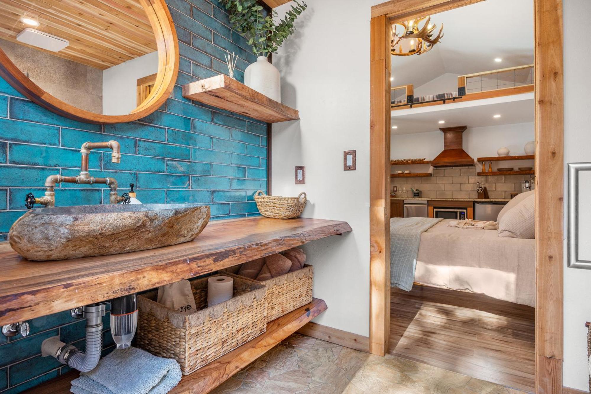 Villa Romantic Luxury Retreat Hot Cold Pool & Sauna