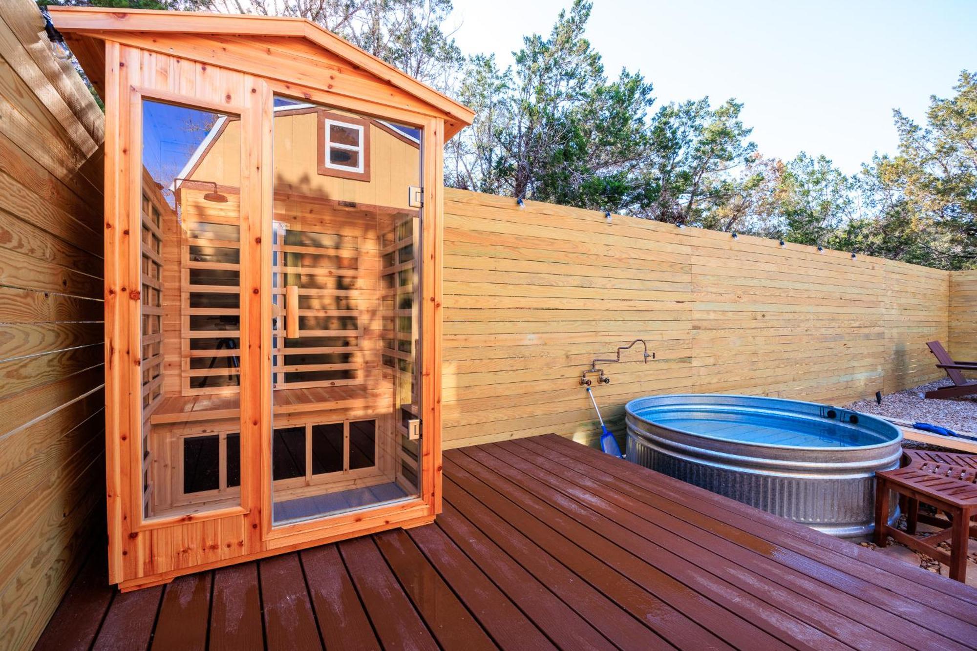 Romantic Luxury Retreat Hot Cold Pool & Sauna *